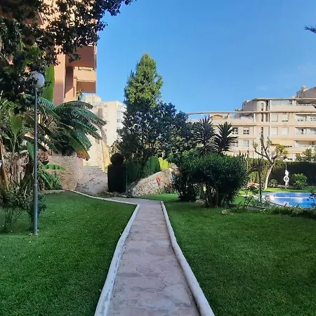 Pv34, Cerca Mar Con Piscina Parking 아파트 *